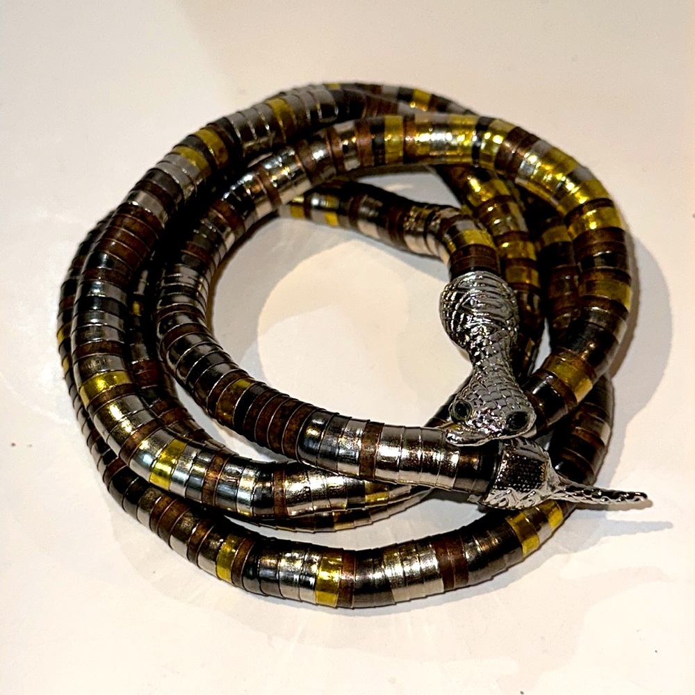 Tri-Color Bendable Snake Necklace/Bracelet. 
Holds Its Shape Versatile flexible